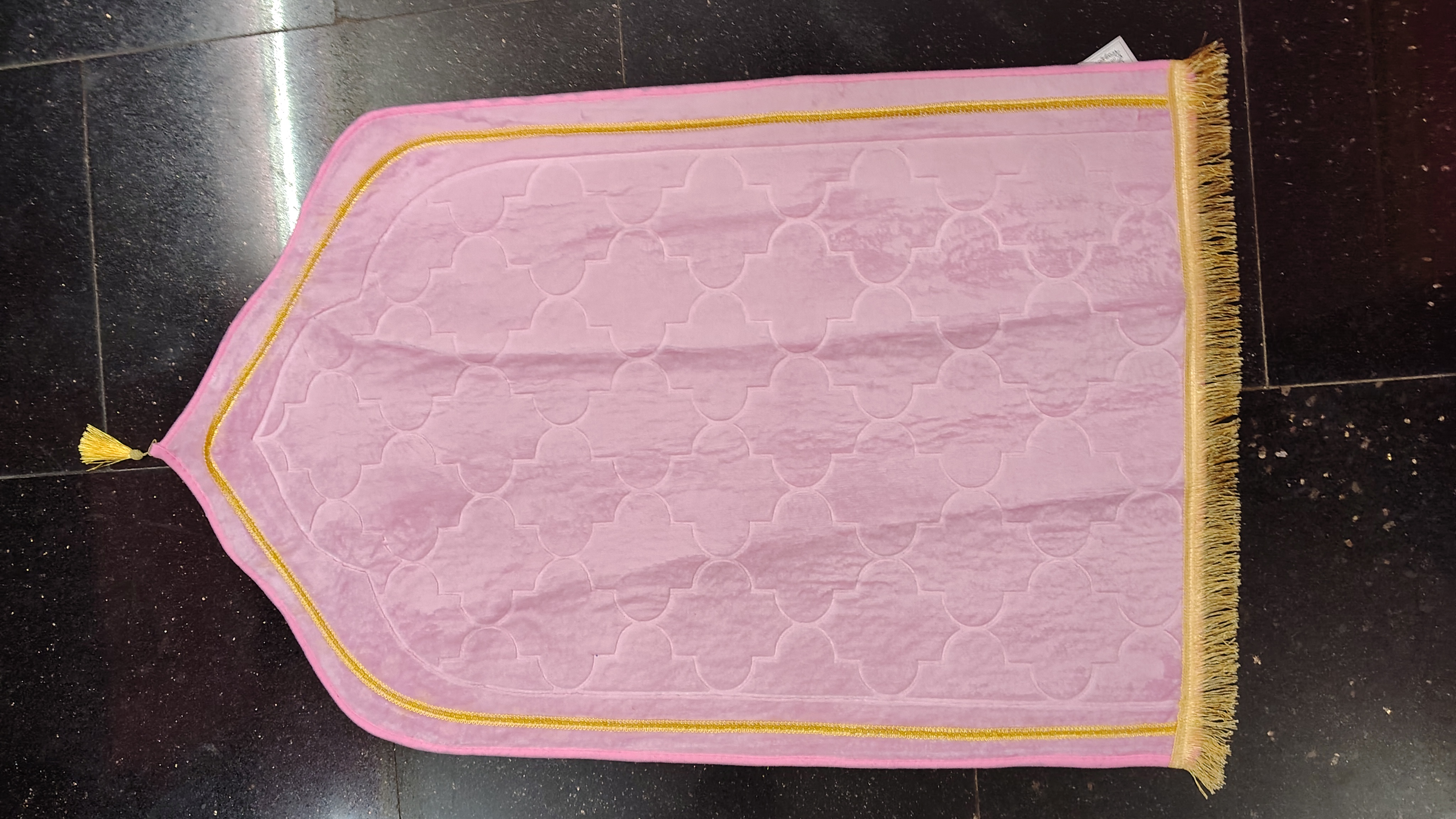 AlifBay Bordered Velvet Prayer Mat Dome Design